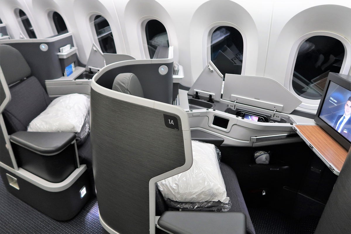 How I Score First Class Domestic AA Awards for Only 8,750 Miles - The ...