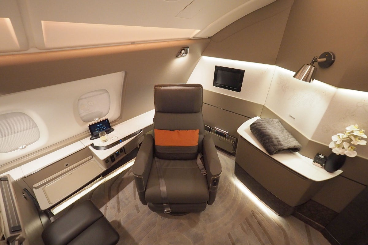 Singapore resumes retrofitting A380s with new cabins, much-improved ...