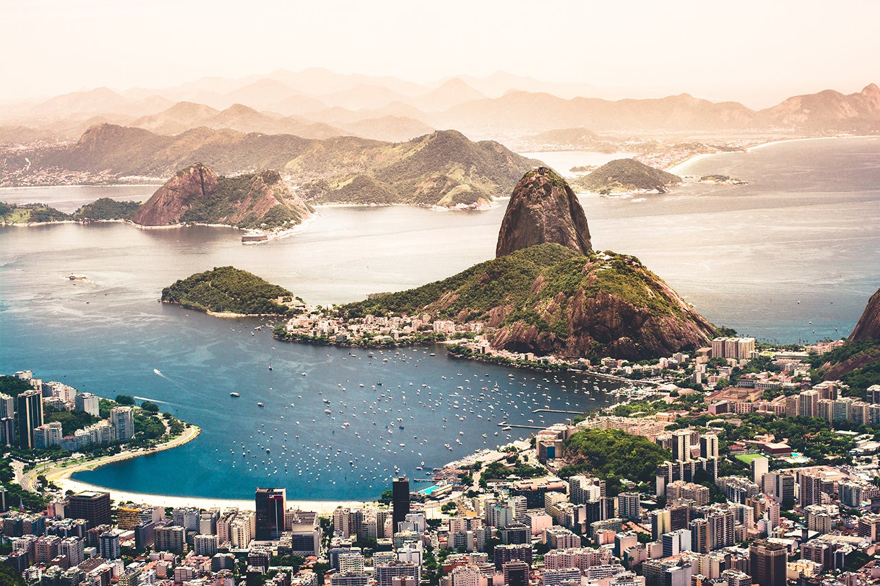 open american airlines business award availability to rio de janeiro and sao paulo photo by agustin-diaz-185846-unsplash