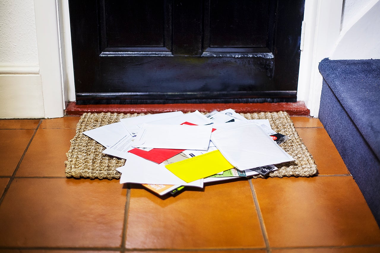 Tip How to Keep Track of Your Mail for Free While Traveling