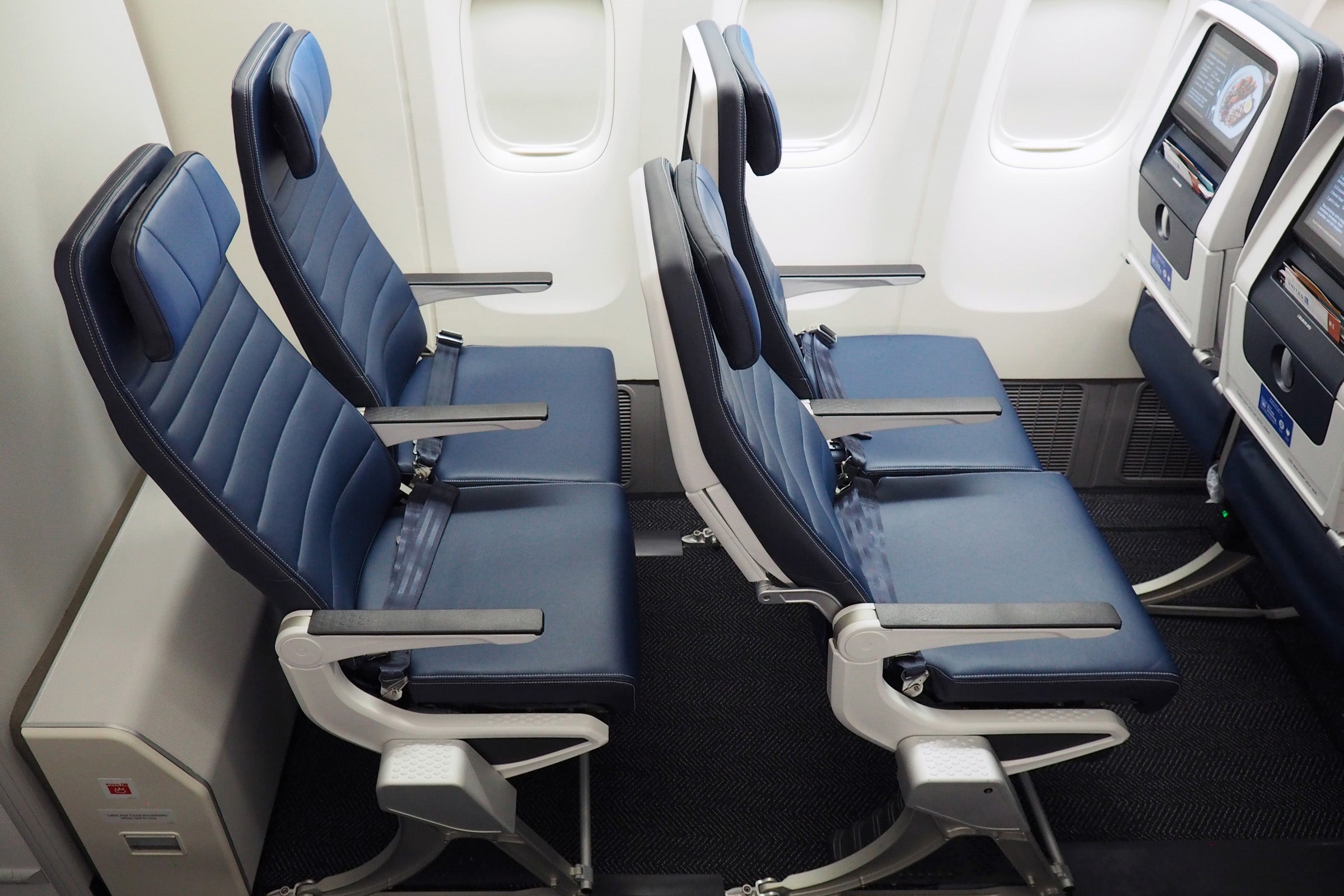 Where To Sit On United’s New 777-200: Economy And Economy Plus