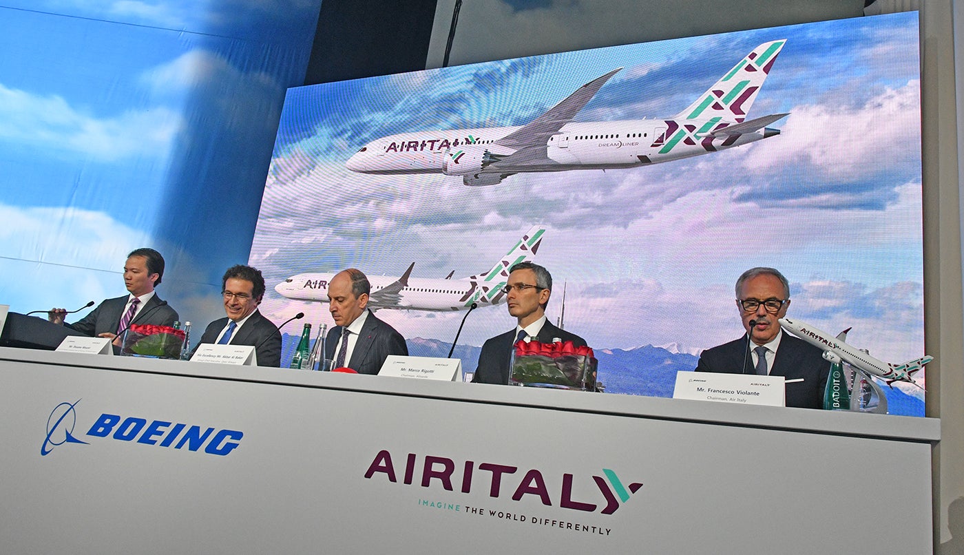 Akbar al Baker, Boeing and Air Italy officers