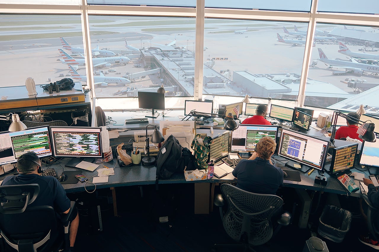 A Tour of American Airlines' Philadelphia Hub Control Center