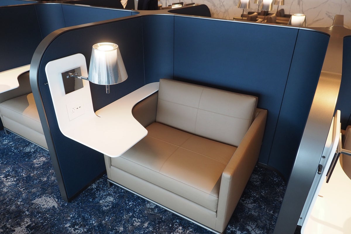 First Look Inside United’s Newark Polaris Lounge (EWR) The Points Guy