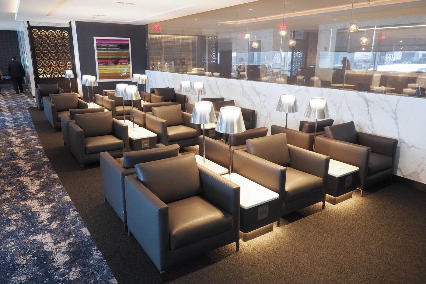 First Look Inside United’s Newark Polaris Lounge (EWR)