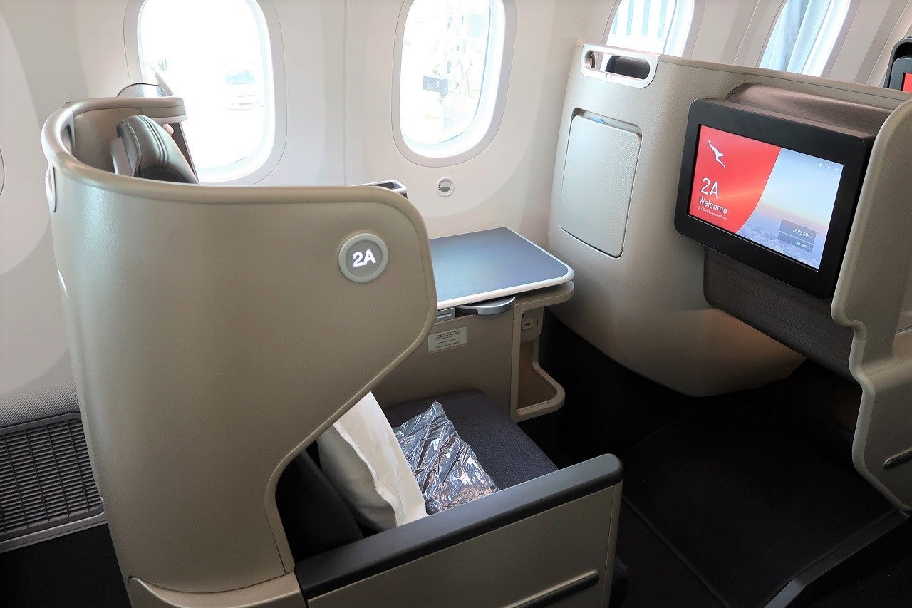 Qantas 787-9 business class - aisle-side window seat