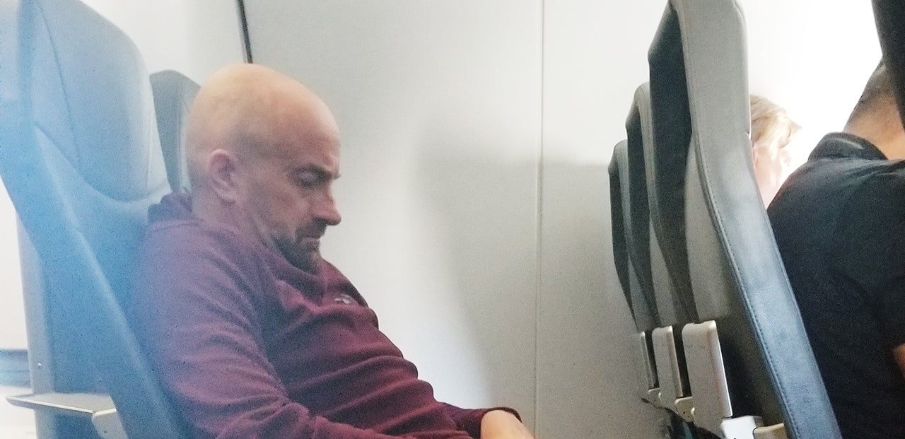 Passenger Urinates On Plane Seat Harasses Fellow Travelers 