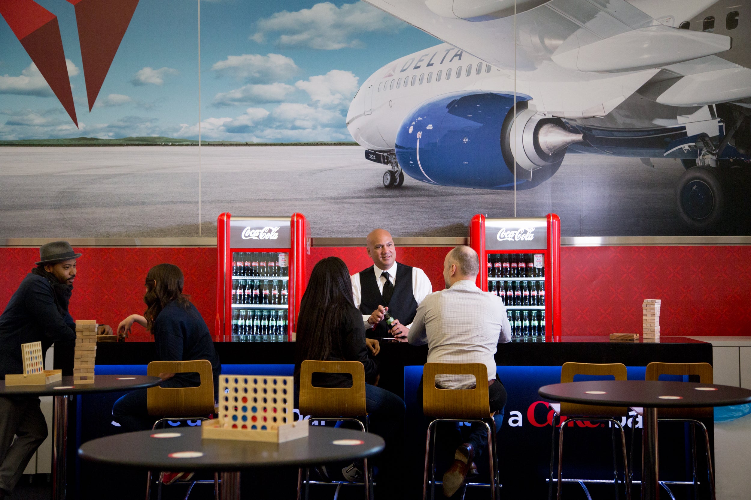Delta Makes a Lounge Exclusively for Middle Seat Passengers The