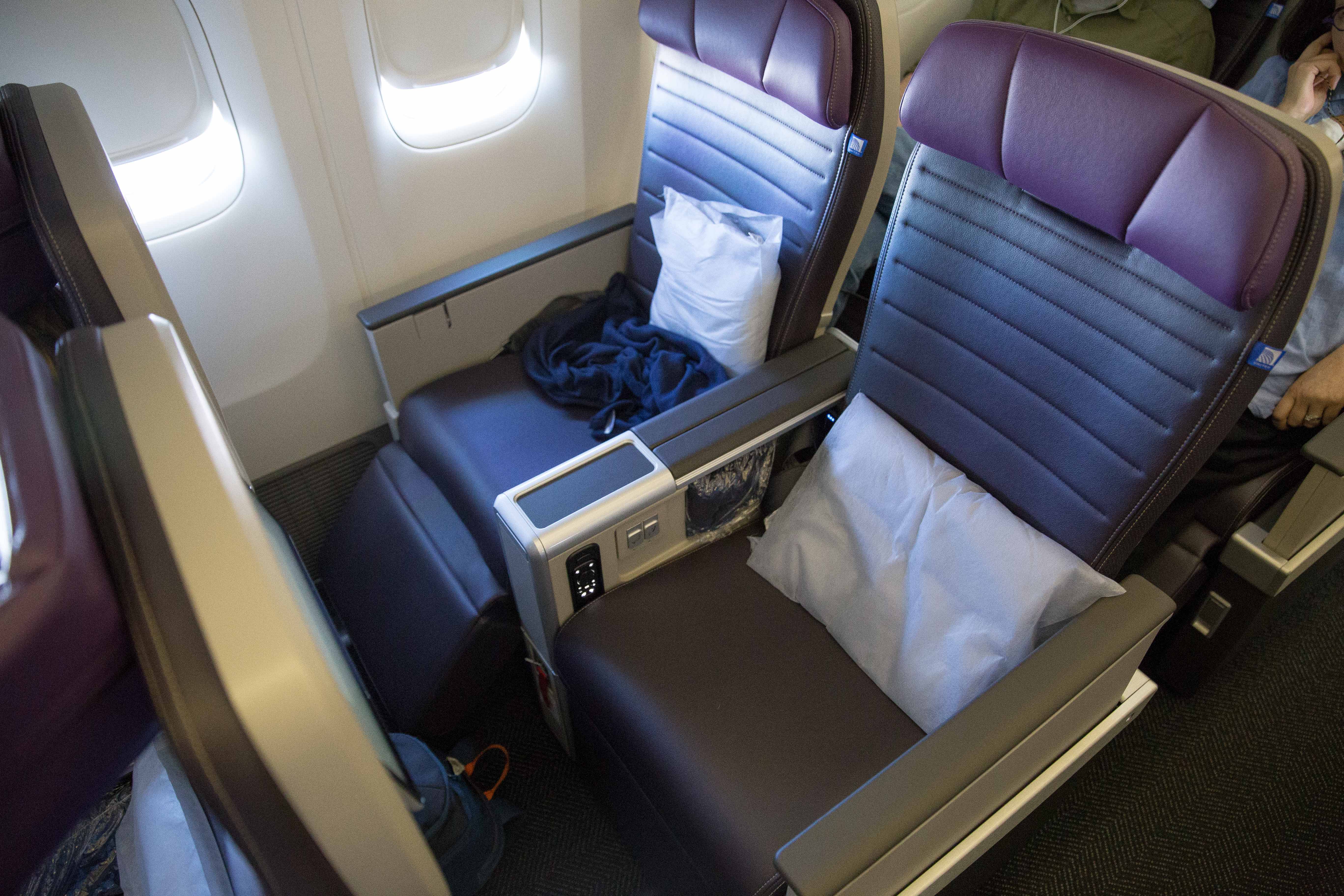 Is United Airlines premium economy worth it on long flights? - The Points  Guy