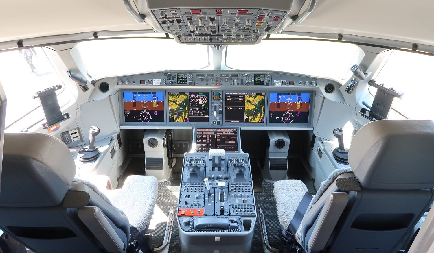 aviation experiences bookable with points miles