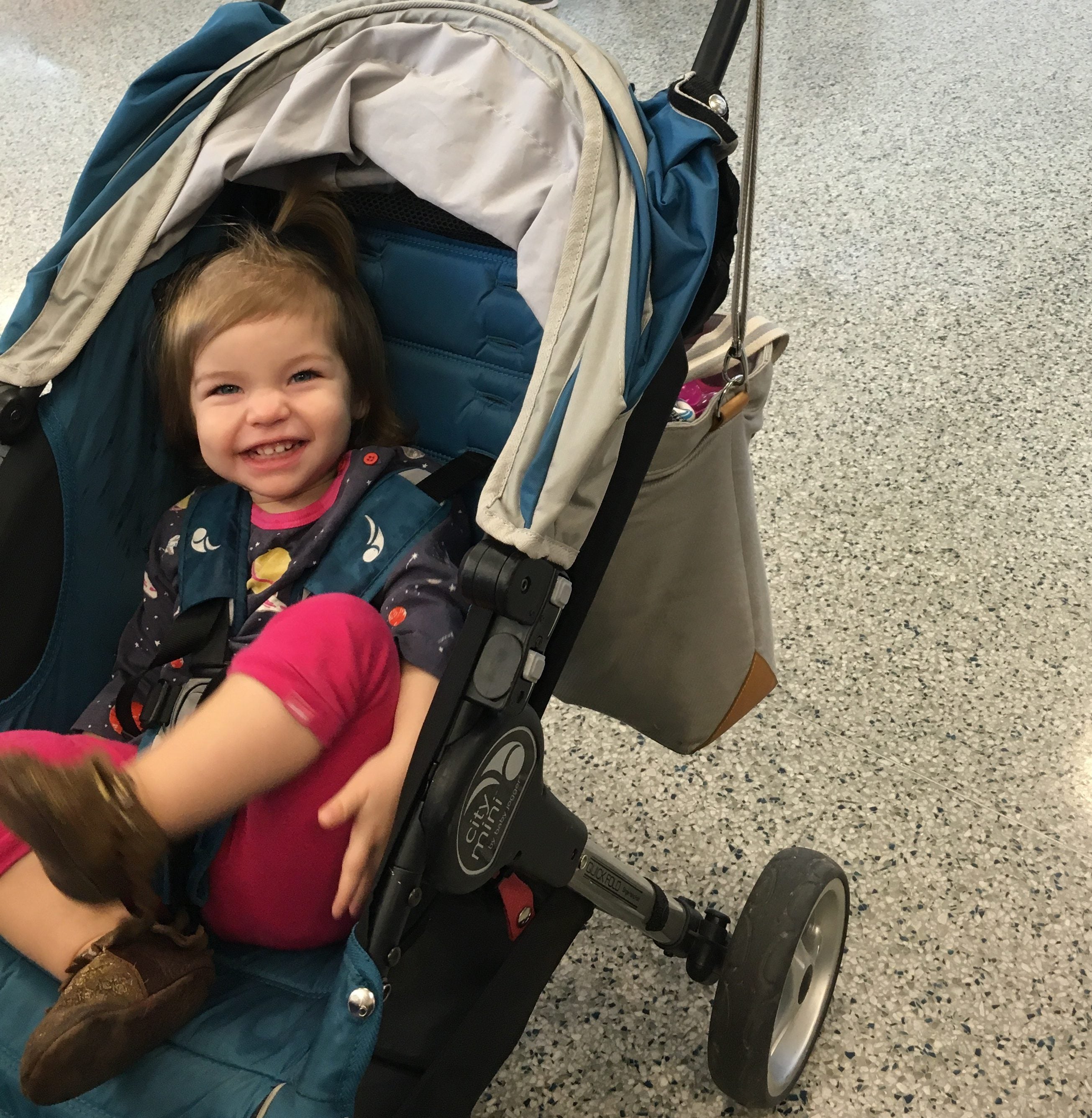 american airlines gate check stroller