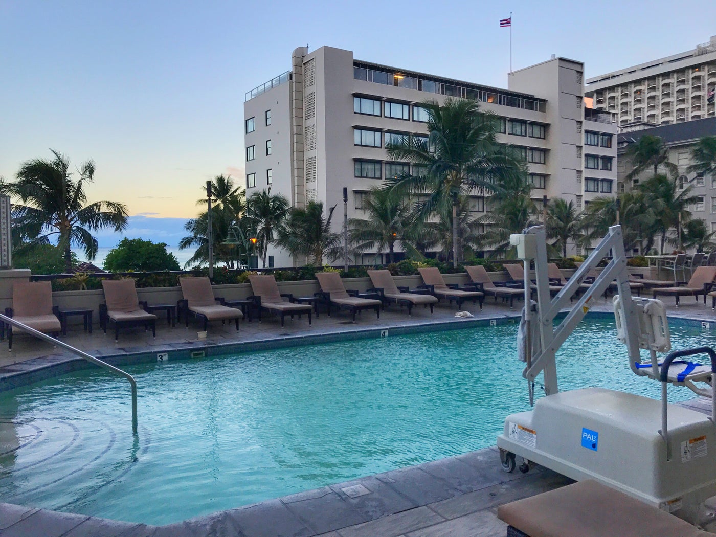 Review of the Hyatt Regency Waikiki Resort - The Points Guy