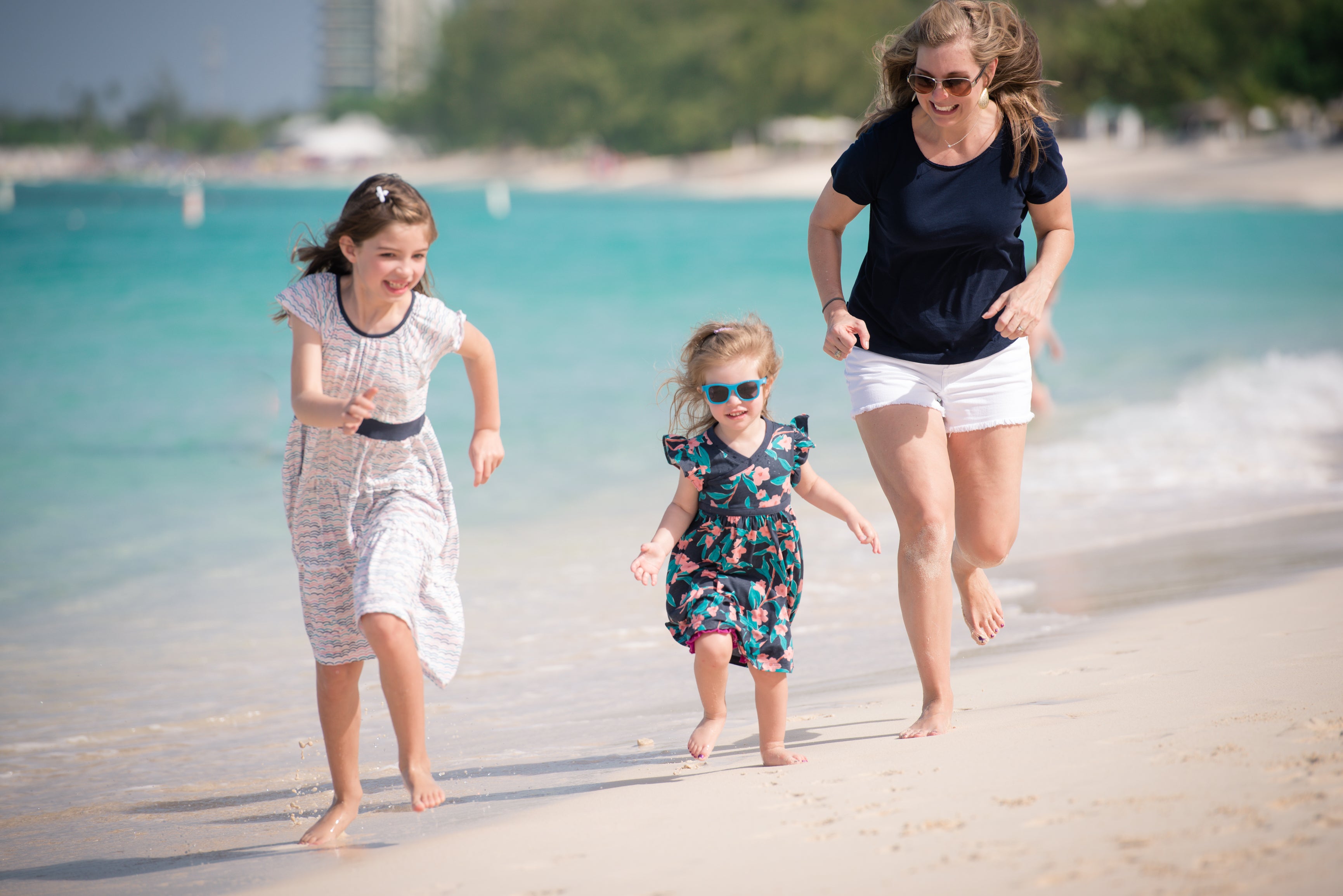 Beach Thursday: Glamorize your Beach Day with this Luxe Beach Gear - Westin  Grand Cayman Seven Mile Beach Resort & Spa