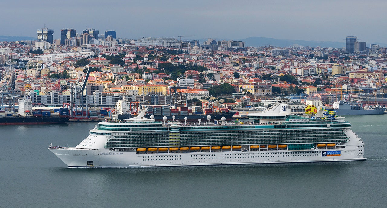 Tourist Cruise Shipping in Lisbon Harbour