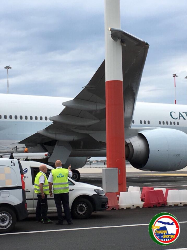 cathay pacific damaged baggage claim