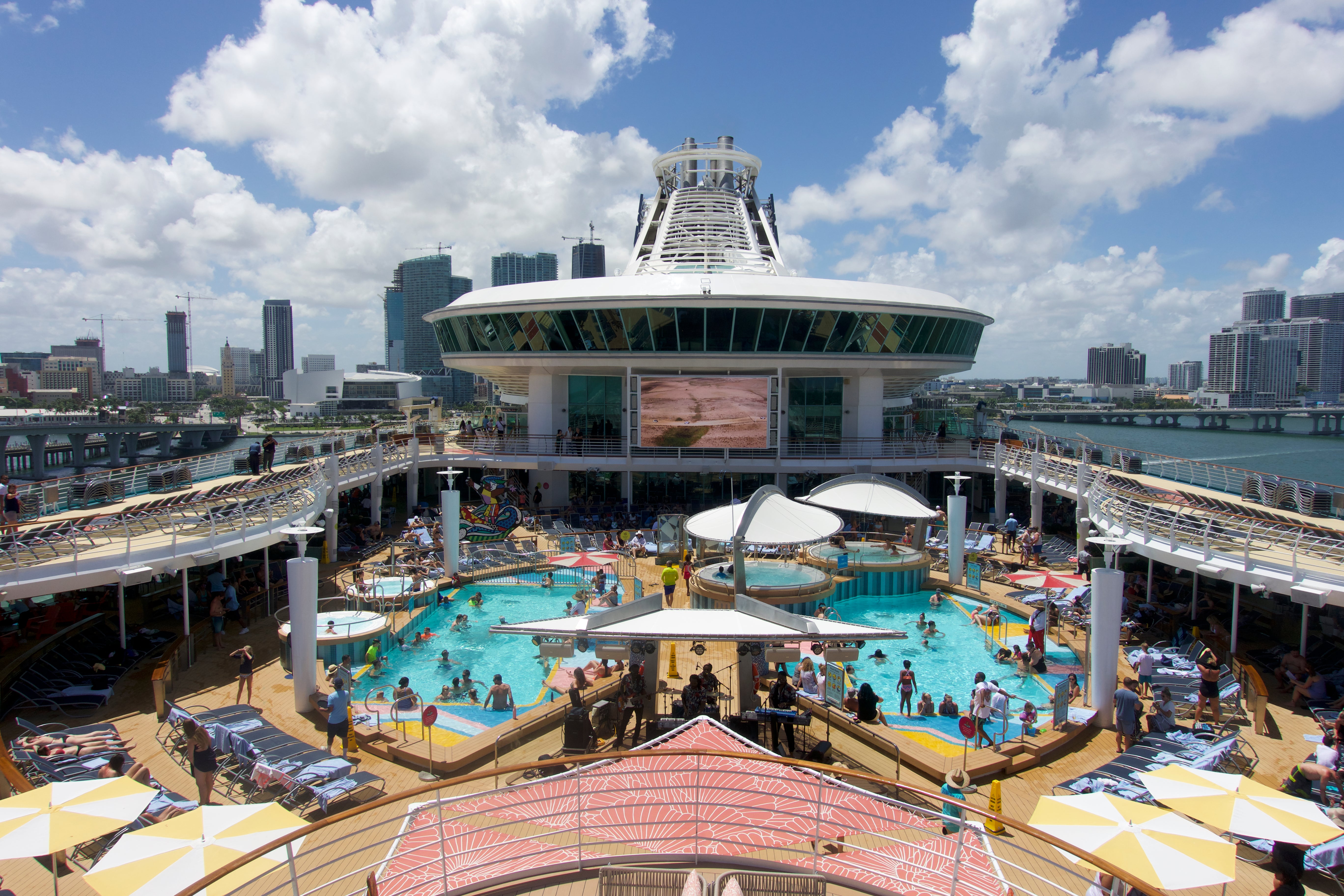 CRUISE SHIP REVIEW: Royal Caribbean's Mariner of the Seas - The Winglet