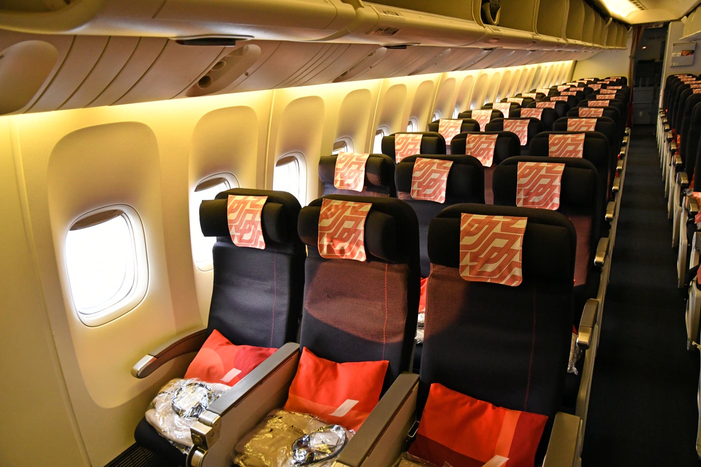 Dirty Bird Air France (777) in Economy in a Duo Seat From Boston to Paris