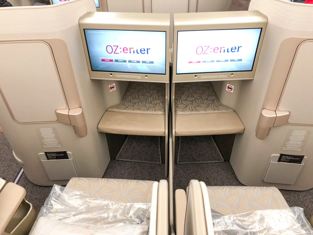 Review: Asiana A350 In Business From Hong Kong To SFO