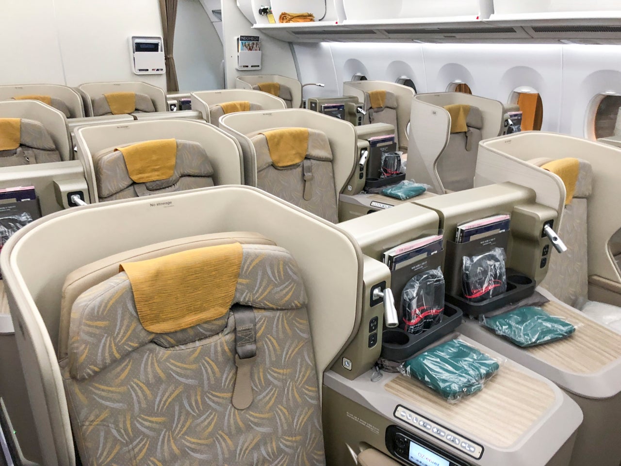 Review: Asiana A350 in Business From Hong Kong to SFO