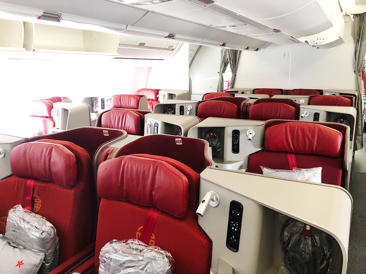 Hong Kong Airlines Business Class Review-14