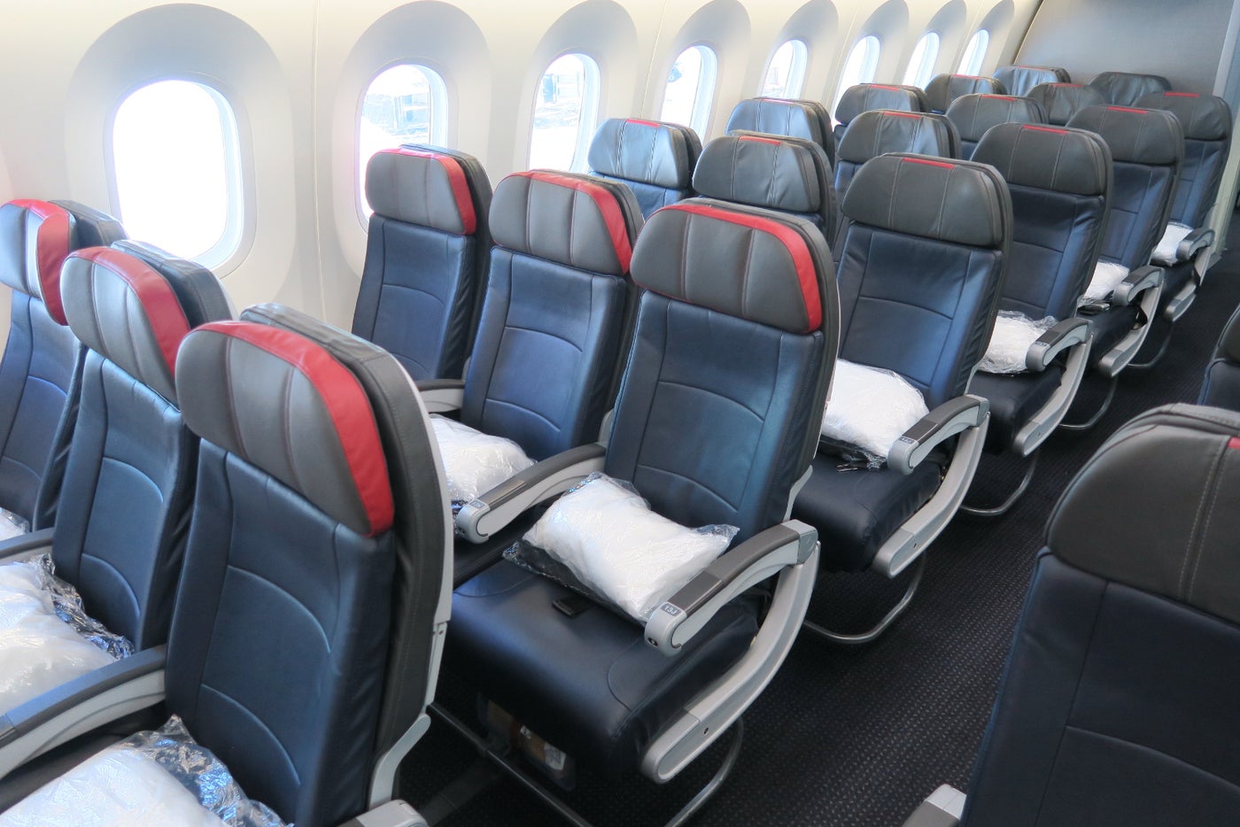 Review: Aa 787-8 Main Cabin Extra From Ord To Pek