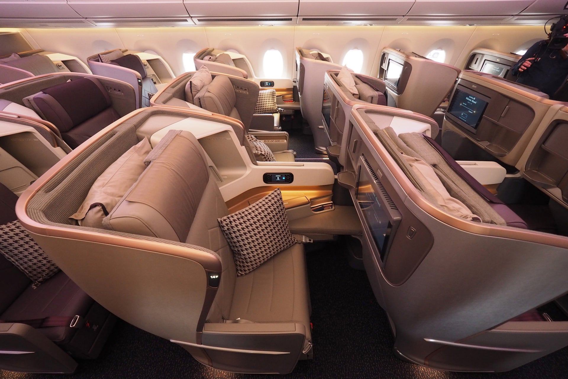 american-express-launches-upgrade-with-points-program-the-points-guy