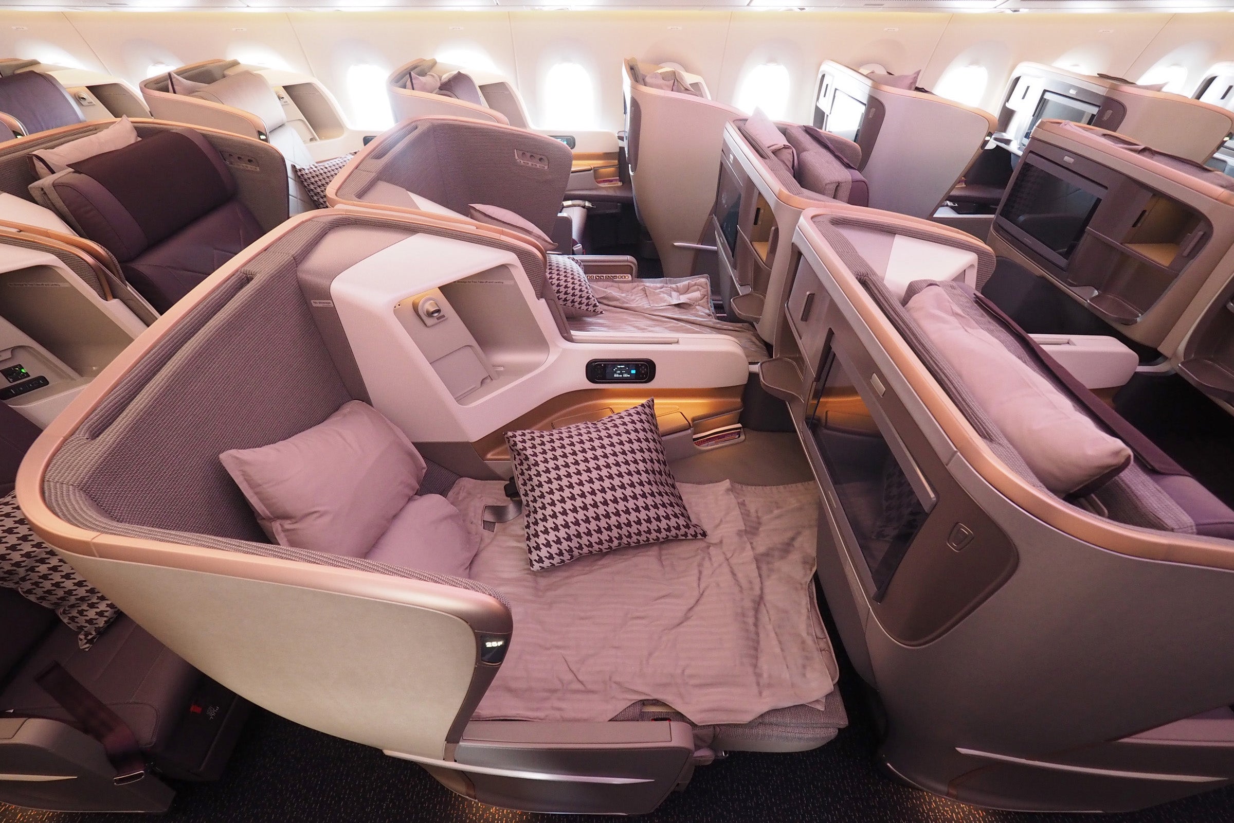 Where To Sit When Flying Singapore's A350-900ULR: Business Class