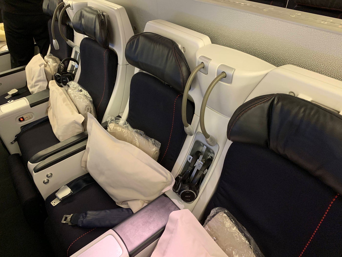 Review Air France (777200) Premium Economy LAX to PPT