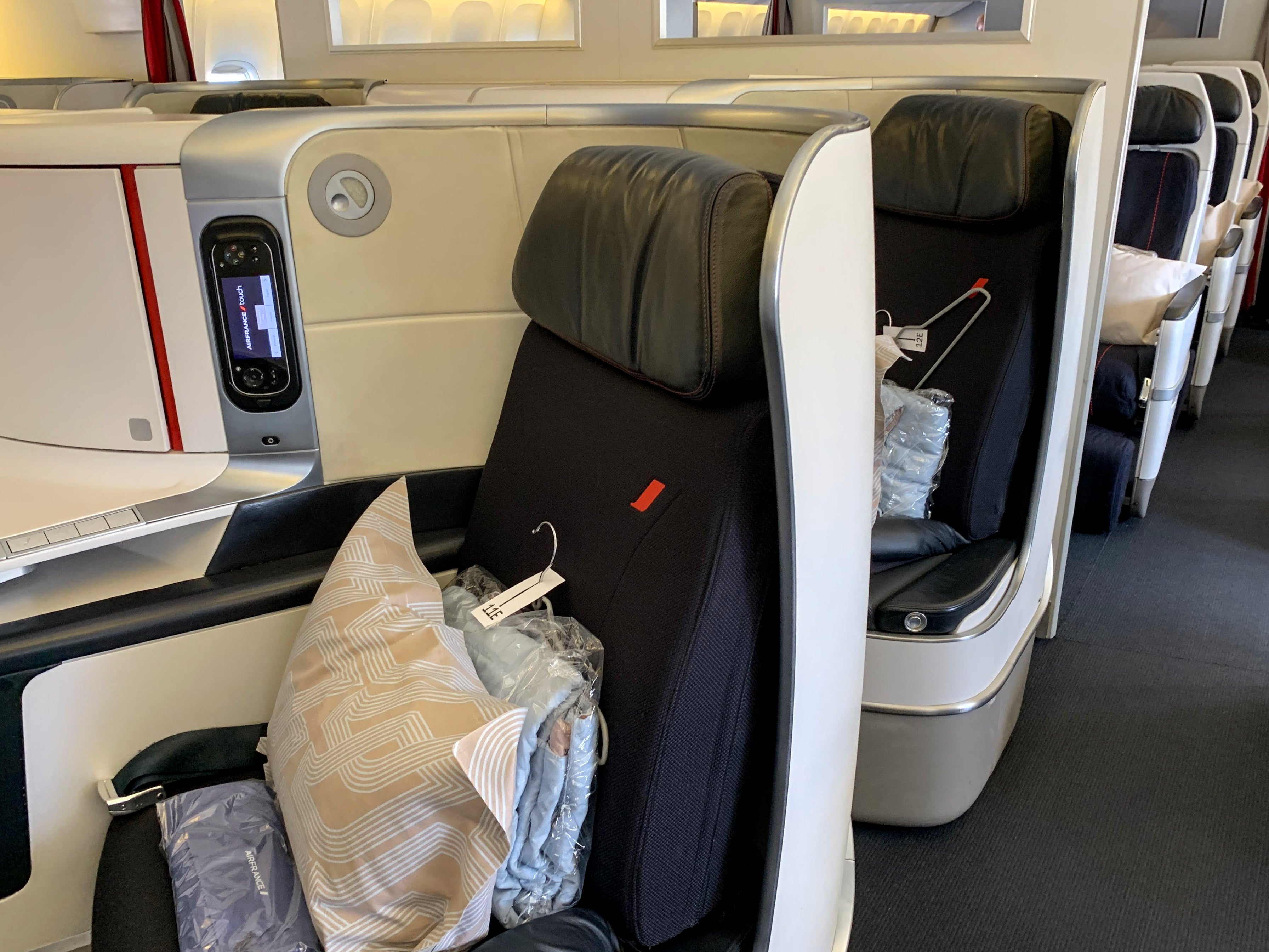Air France Boeing 777 Business Class seating