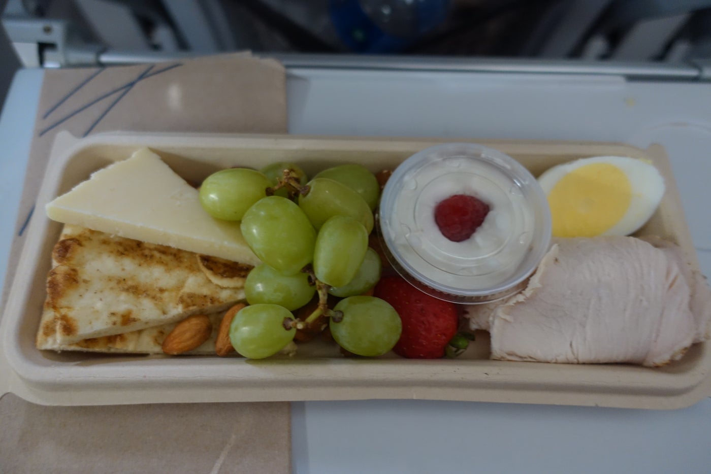 These US Airlines Serve the Healthiest Food on Board