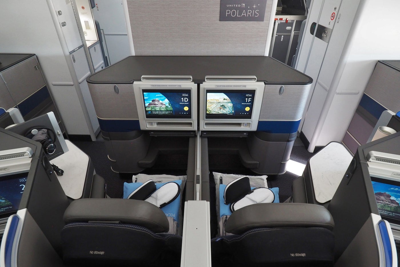 Touring United's First 787-10 With Polaris Business Class