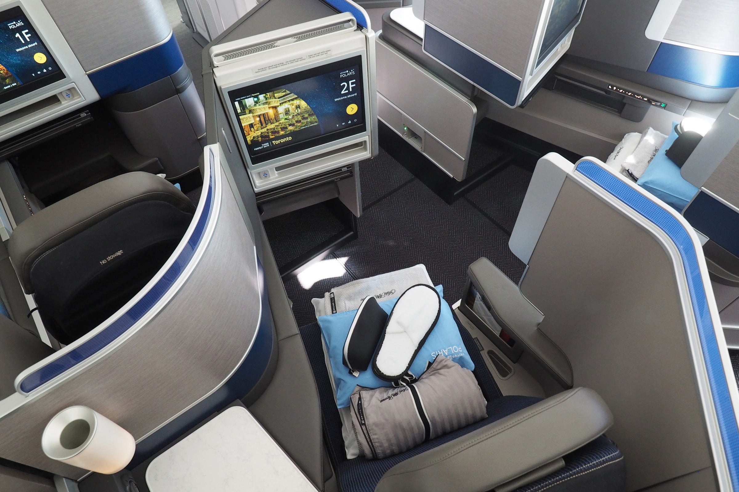 United 787-10 Dreamliner Polaris Premium Plus Tour