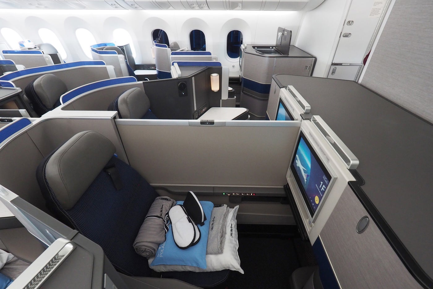 Touring United's First 787-10 With Polaris Business Class