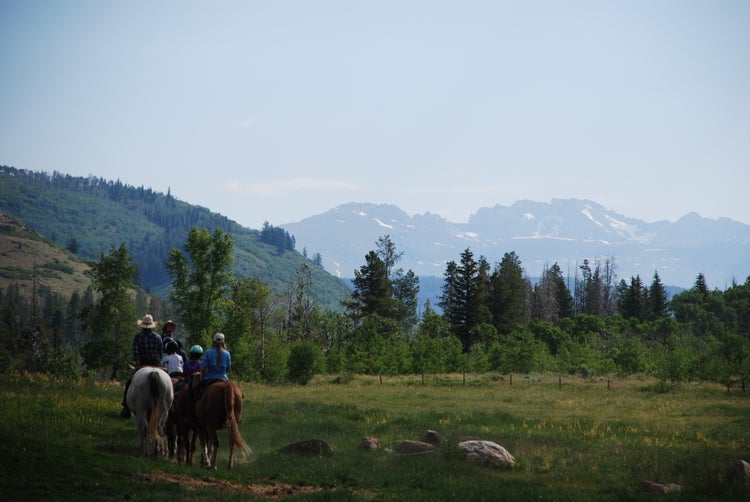 Luxury Dude Ranch Getaways in Colorado With Kids - The Points Guy