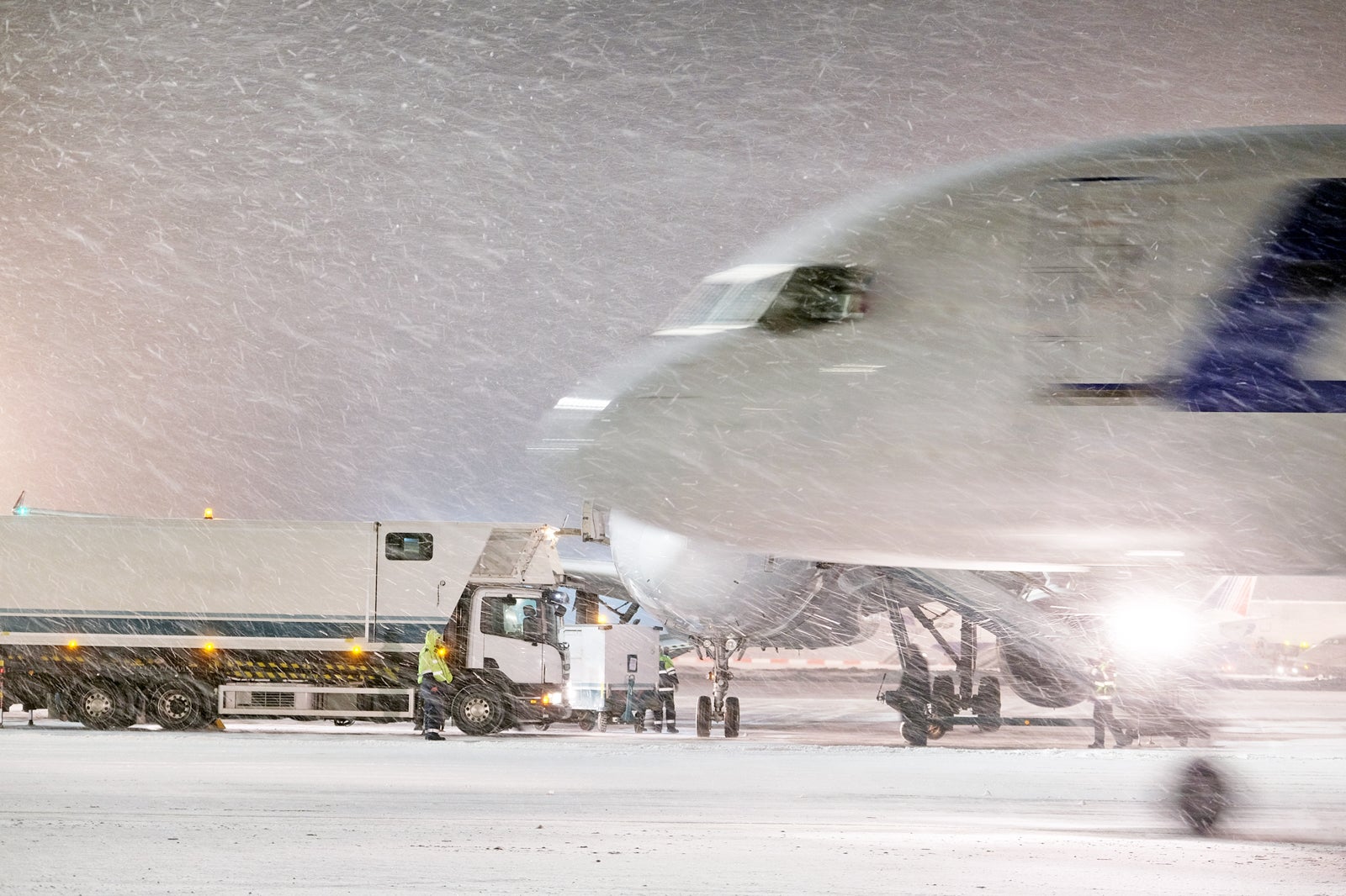 moscow airport_photo via shutterstock-1
