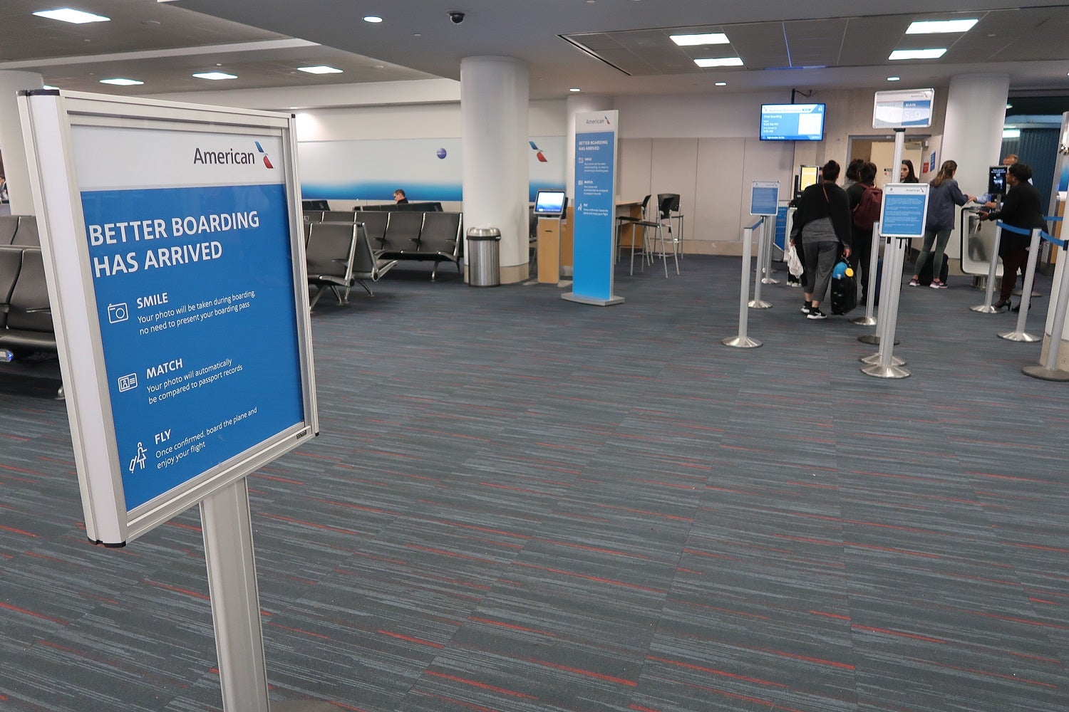 Which airline credit cards offer the best priority boarding perks