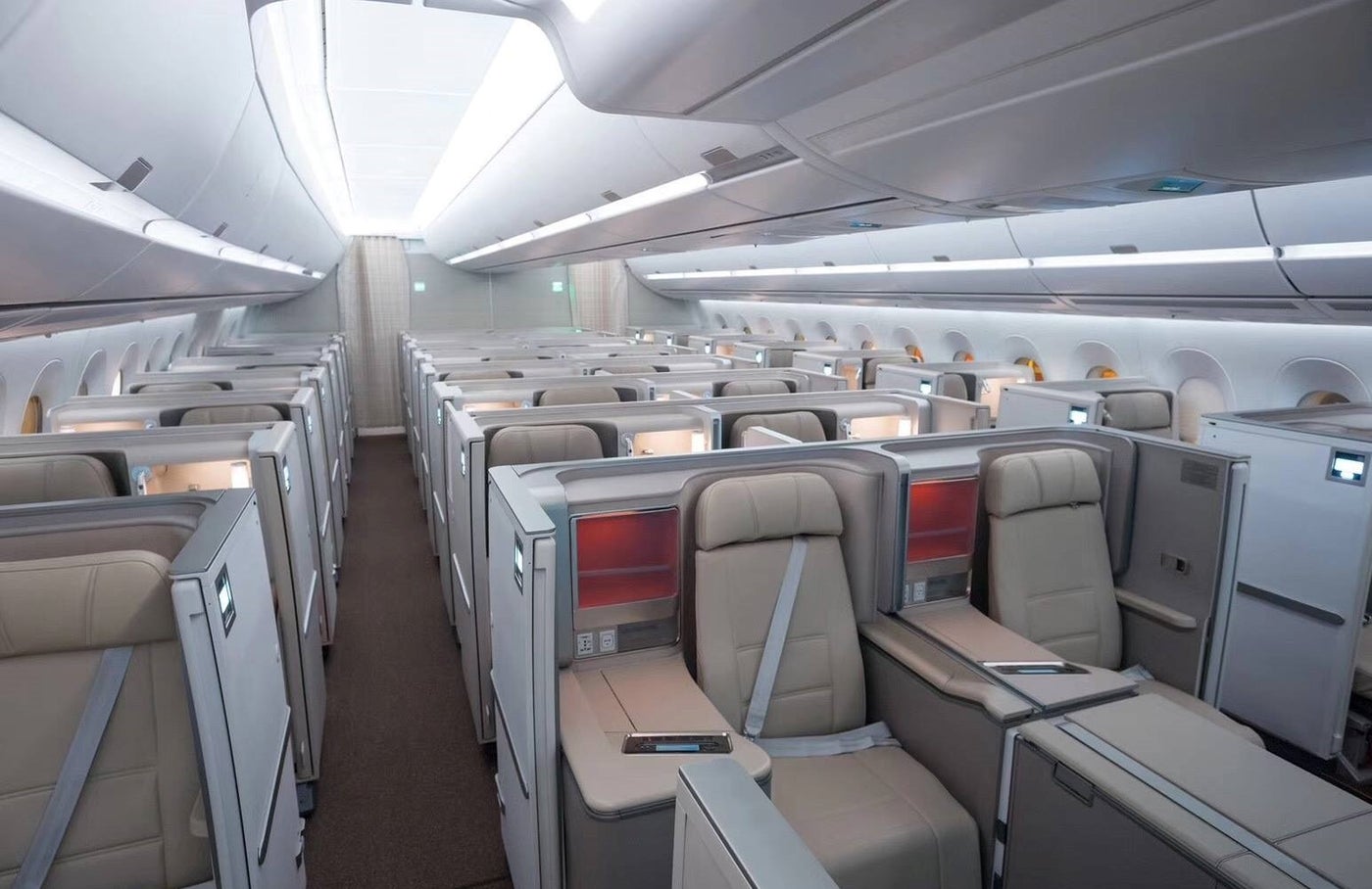 take-a-first-look-inside-china-eastern-s-brand-new-a350