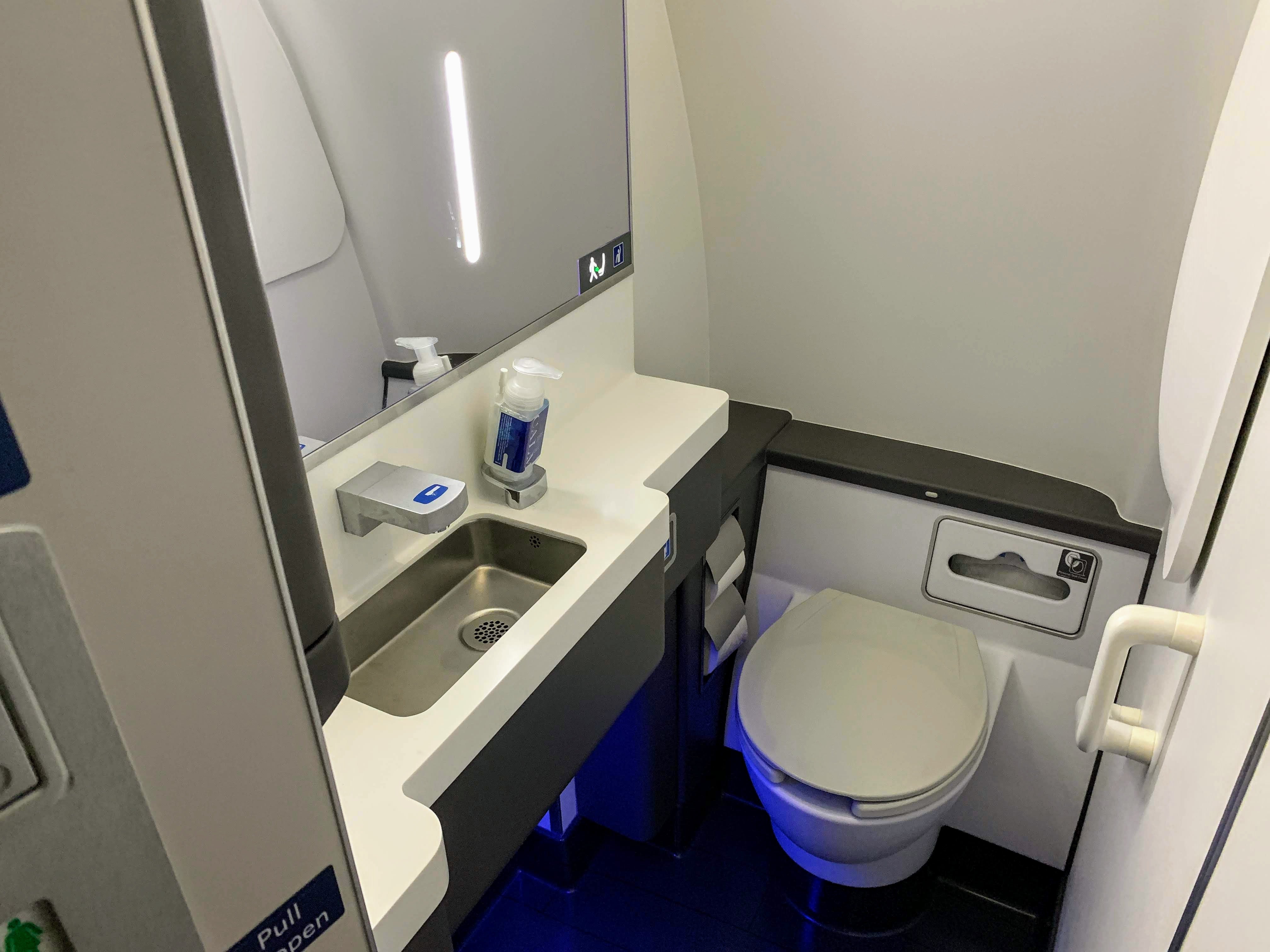 New rule could mean bigger bathrooms on some airplanes The Points Guy