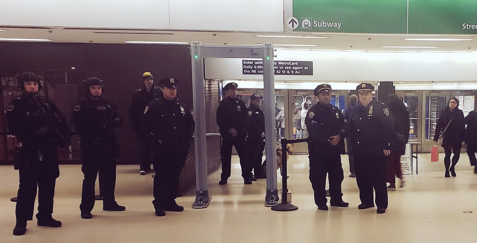 Metal Detectors Now Being Tested at NYC Subway Stations The Points Guy