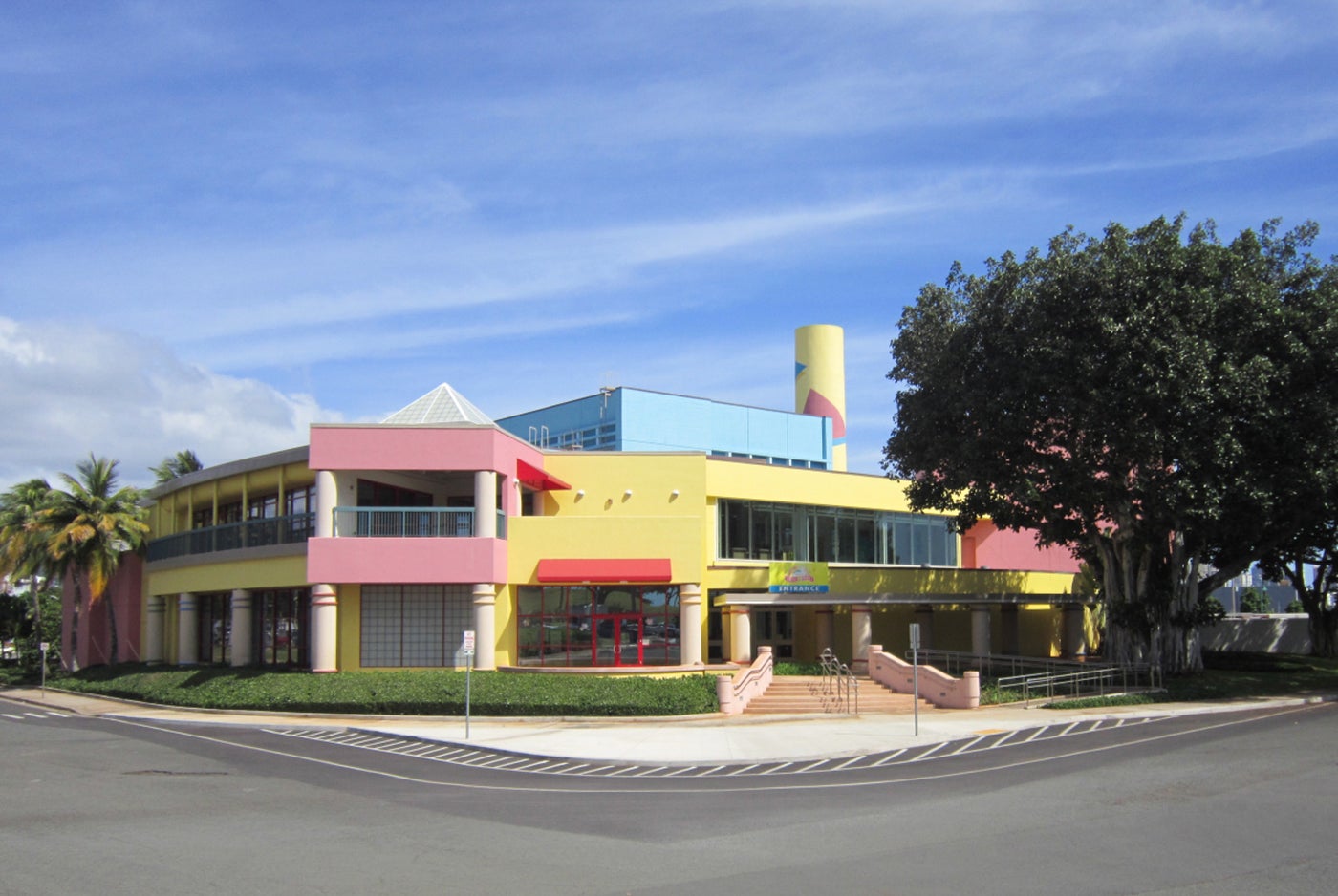 7 Fun Things to Do on a Rainy Day in Honolulu