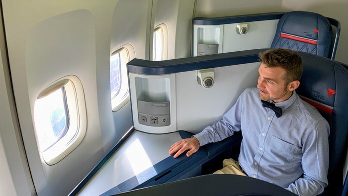 Delta One seating. (Fotografie realizată de Darren Murph / The Points Guy.)