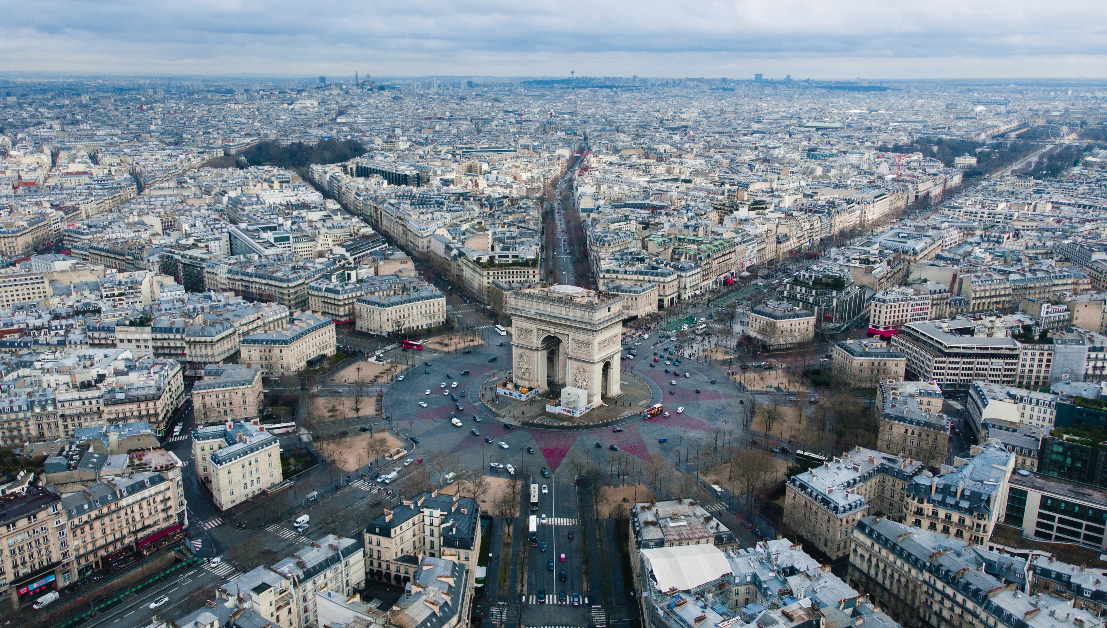 rodrigo-kugnharski-593715-unsplash