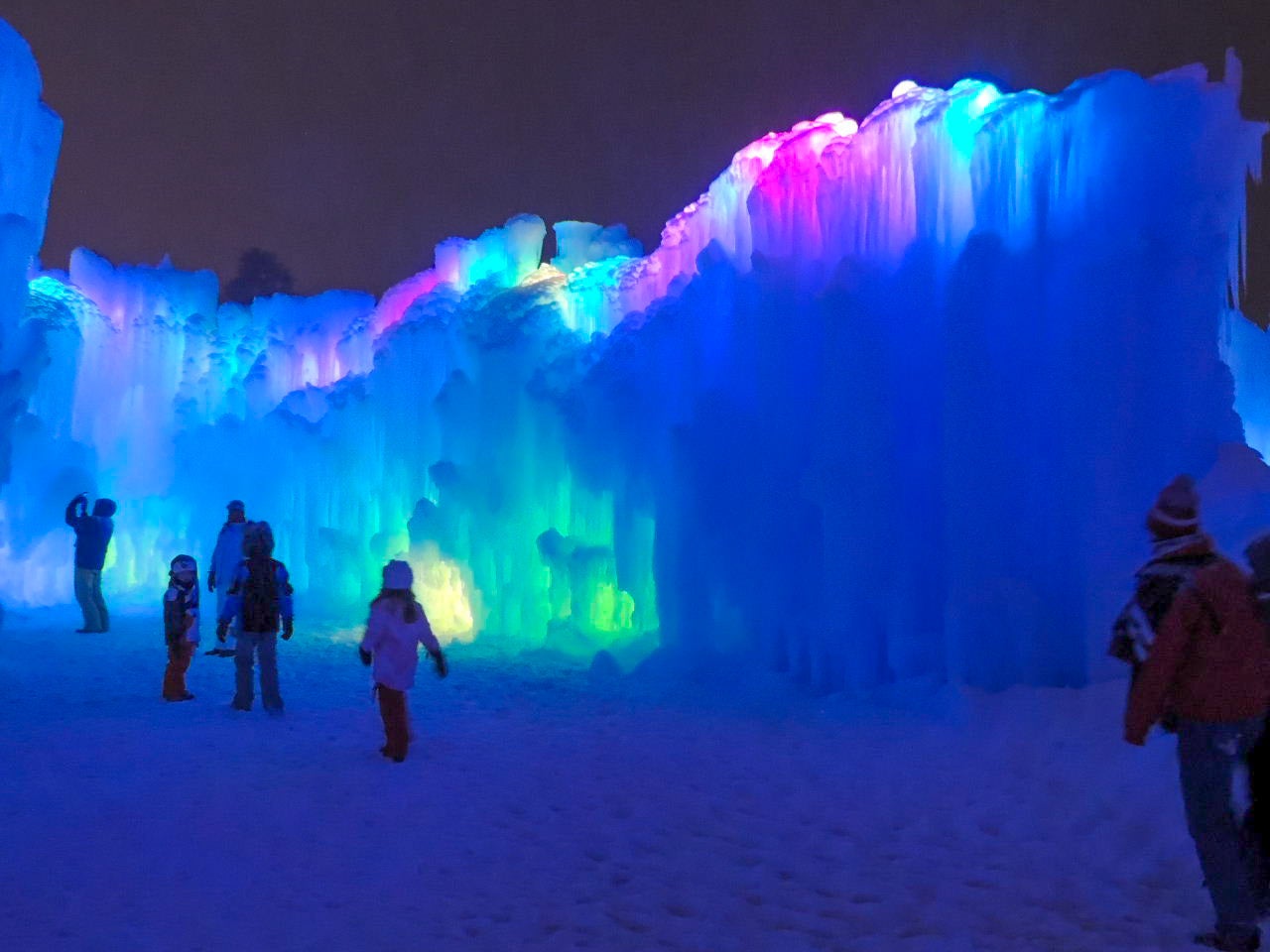 How to visit an ice castle in Colorado