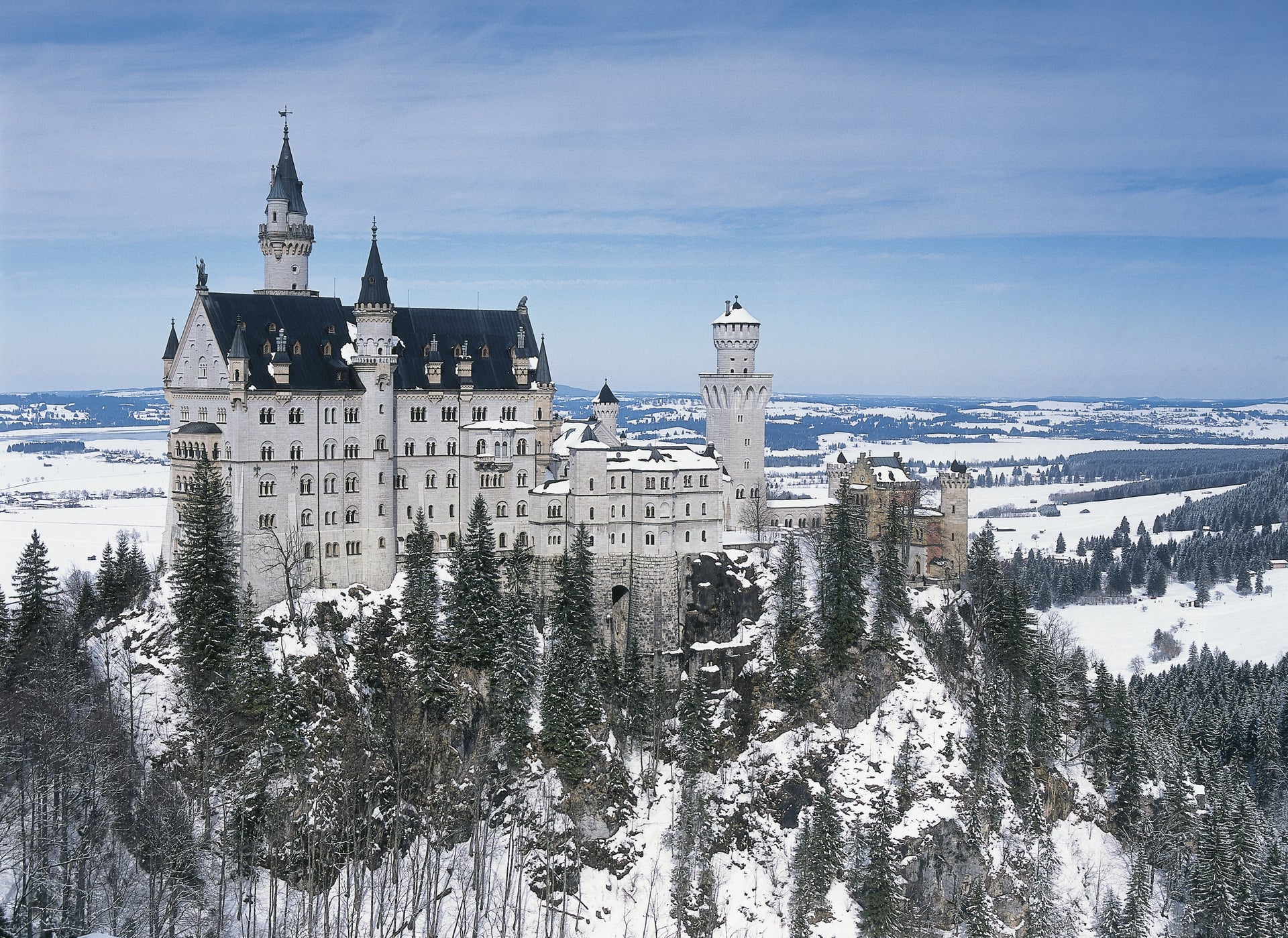 Neuschwanstein: A Fairy Tale Made Stone – Your Ultimate Guide to Visiting Germany's Dream Castle