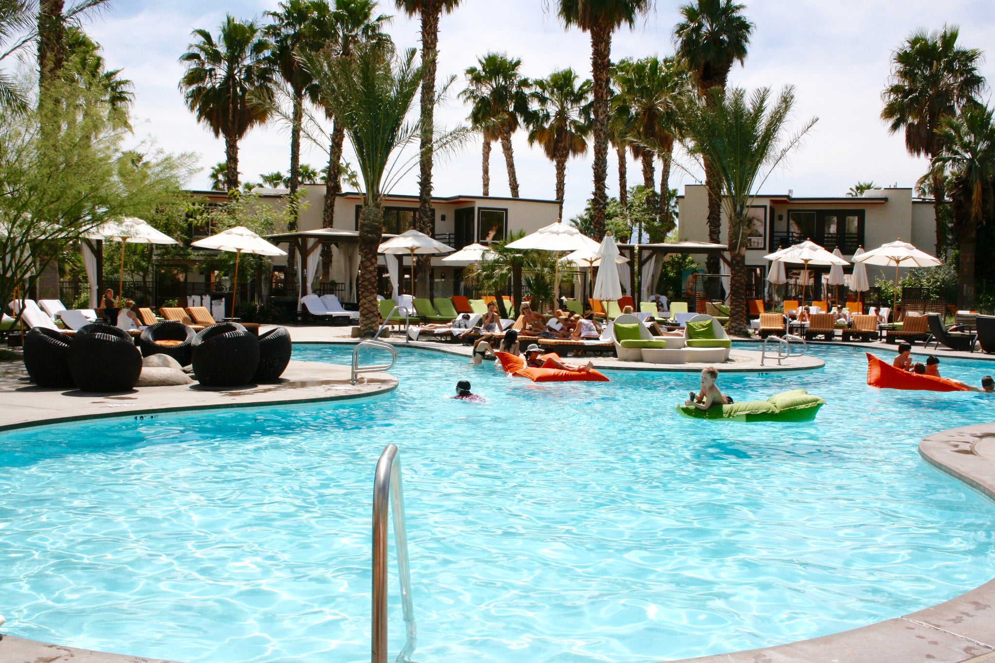 9 Great Restaurants for Families in Palm Springs - The Points Guy