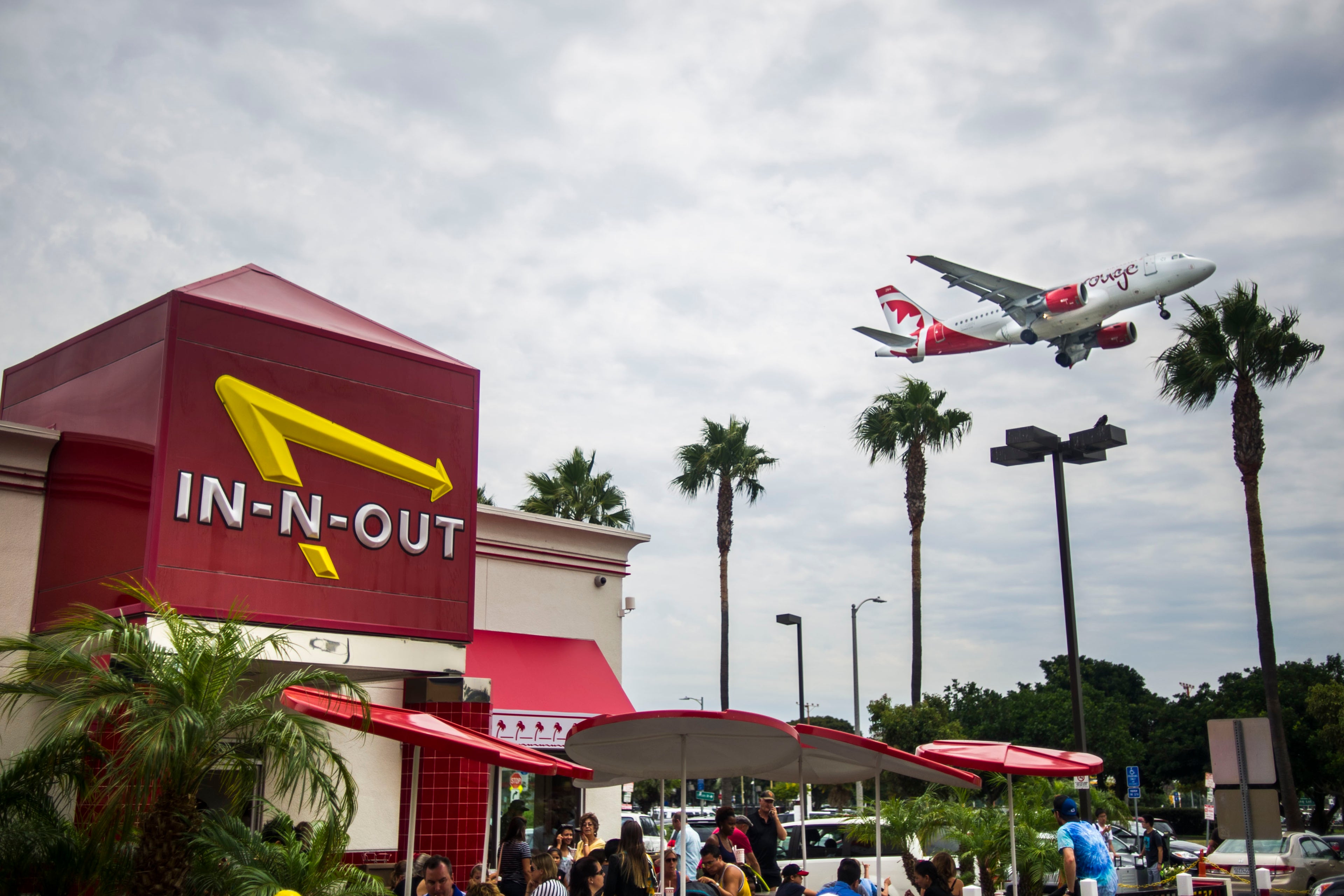 In-N-Out Burger near Los Angeles International Airport
