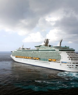 Should you get a cruise line credit card? Here’s a closer look