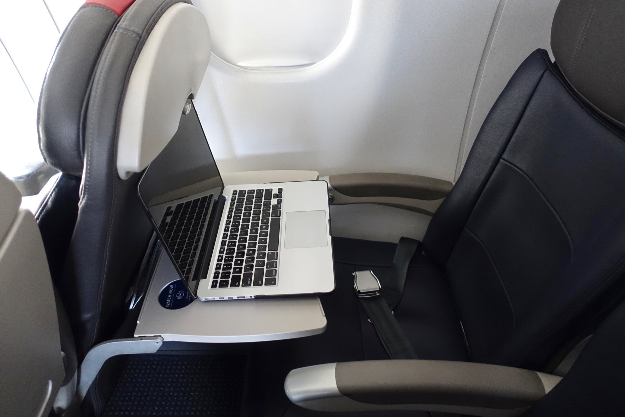 is american airline app available for mac computers