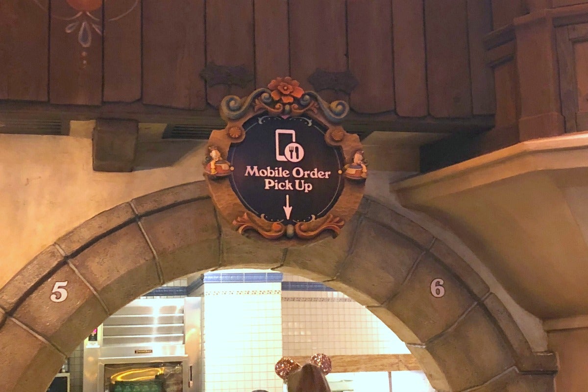 The best restaurants in Disneyland in 2022