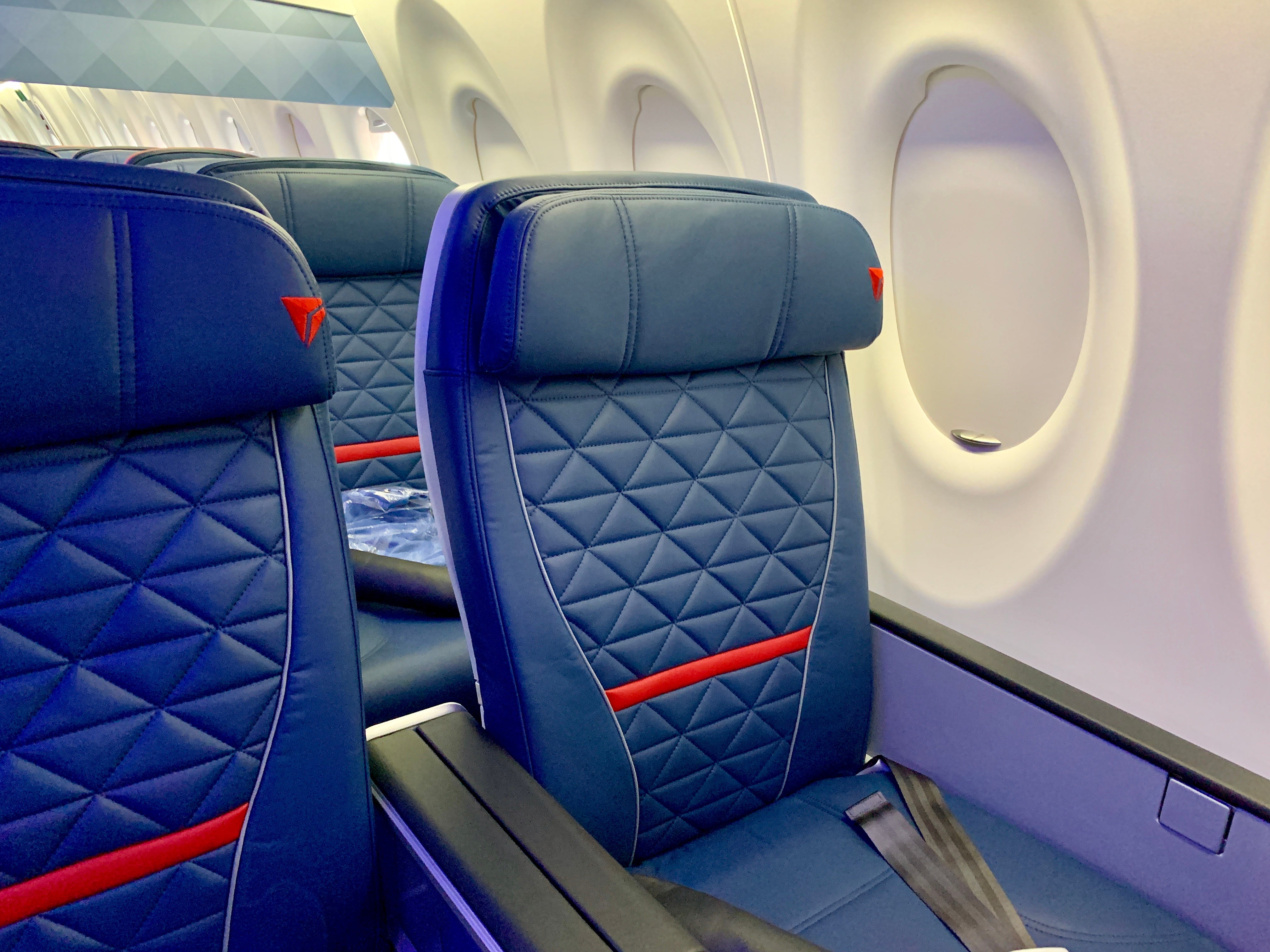 11++ Delta airlines seat comparison